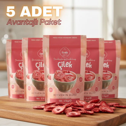 Liyola Freeze Dry Çilek 15 g | Dondurularak Kurutulmuş, Şeker İlavesiz Doğal Atıştırmalık