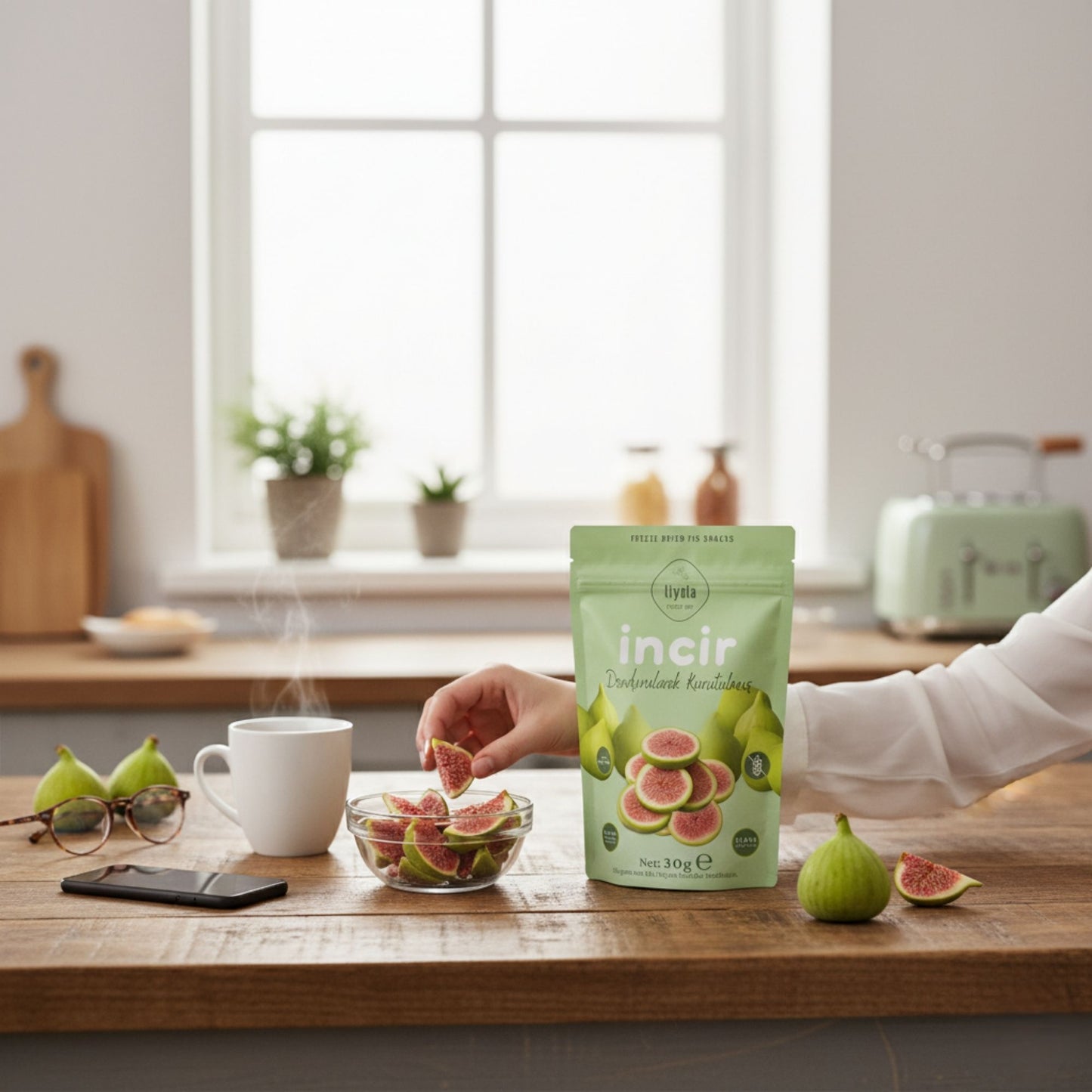 Liyola Dondurularak Kurutulmuş Mut Beyazı İncir – Şeker İlavesiz, Katkısız, Doğal Atıştırmalık, 30 g